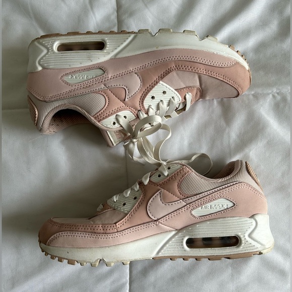 Nike Air Max 90 Light Pink (2021 color) - Picture 2 of 6